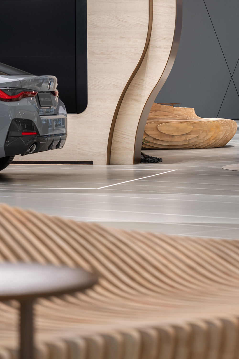 展廳設計,汽車展廳設計,體驗中心設計,體驗店設計,汽車體驗店設計,汽車銷售店設計,展廳設計案例,展廳設計方案,長沙,City Walk：BMW長沙可持續智能化展廳,ARCHIHOPE朱海博建築事務所