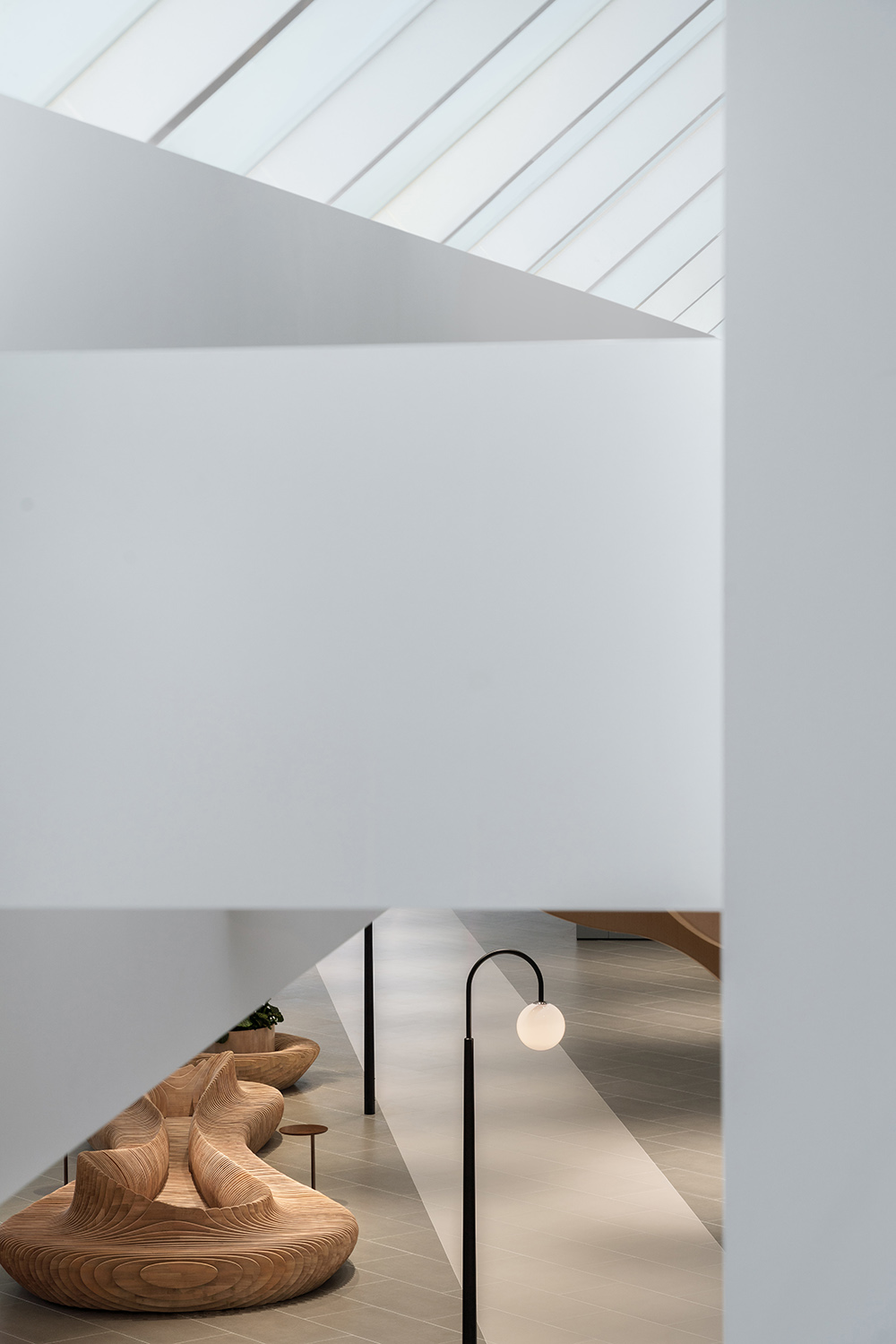 展廳設計,汽車展廳設計,體驗中心設計,體驗店設計,汽車體驗店設計,汽車銷售店設計,展廳設計案例,展廳設計方案,長沙,City Walk：BMW長沙可持續智能化展廳,ARCHIHOPE朱海博建築事務所