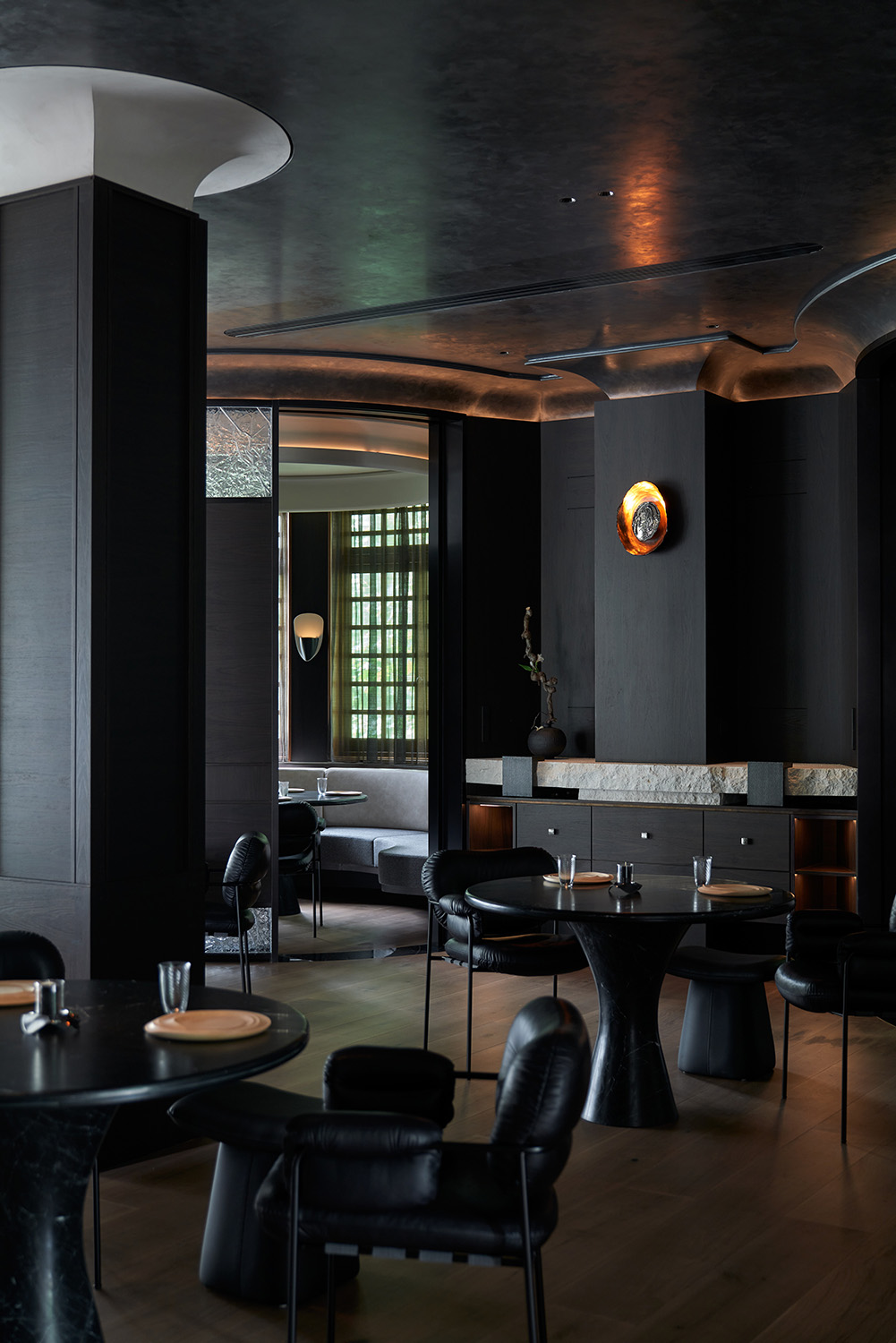 餐廳設計,餐廳設計案例,餐廳設計方案,洋房餐廳設計,餐廳裝修,餐廳效果圖,休閑餐廳設計,餐廳改造,上海,EHB餐廳,召禾設計