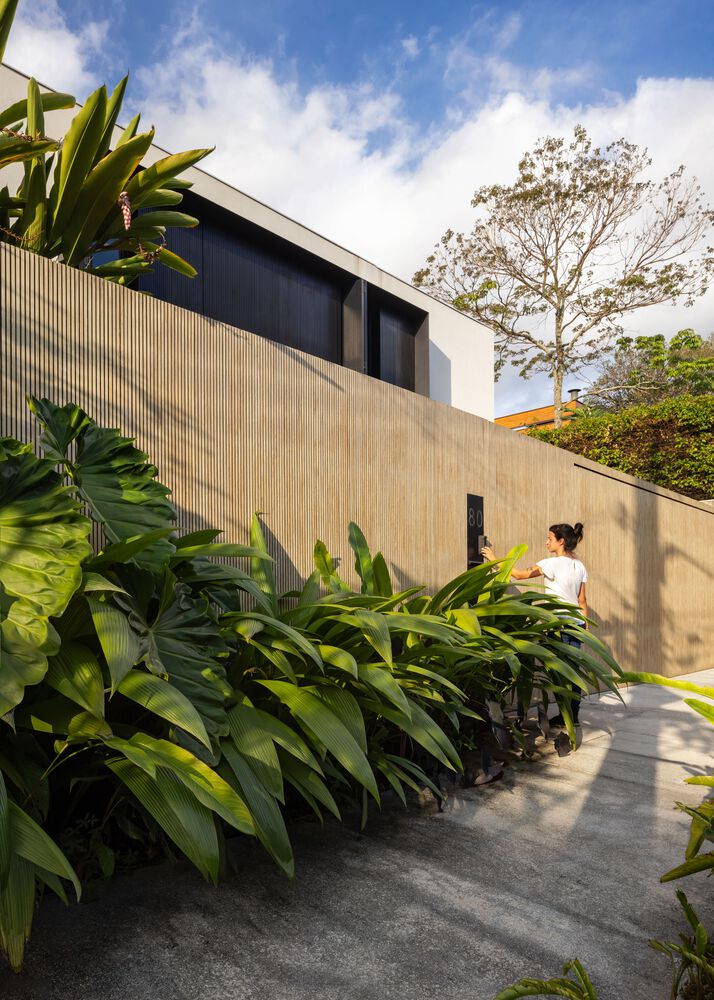 住宅設計,別墅設計案例,Gabriella Ornaghi,庭院別墅,巴西,國外住宅設計案例,400㎡,聖保羅,景觀別墅