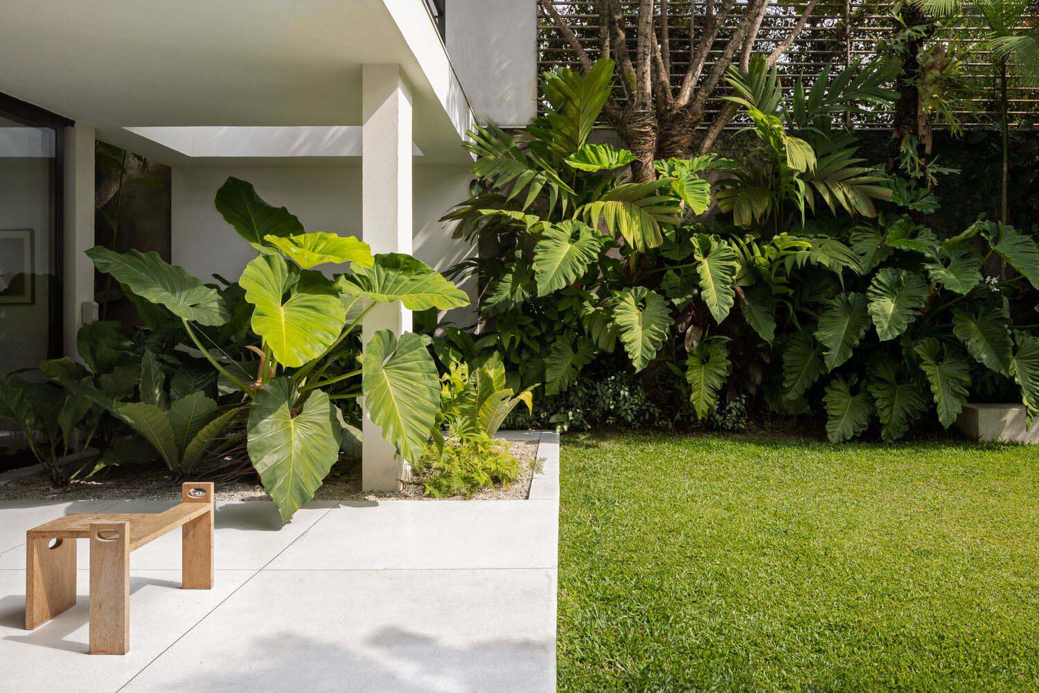 住宅設計,別墅設計案例,Gabriella Ornaghi,庭院別墅,巴西,國外住宅設計案例,400㎡,聖保羅,景觀別墅