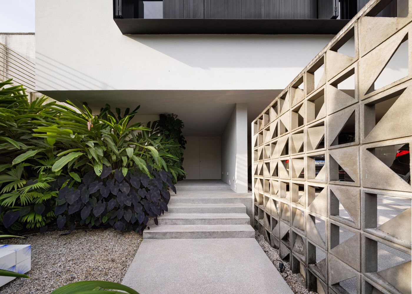 住宅設計,別墅設計案例,Gabriella Ornaghi,庭院別墅,巴西,國外住宅設計案例,400㎡,聖保羅,景觀別墅