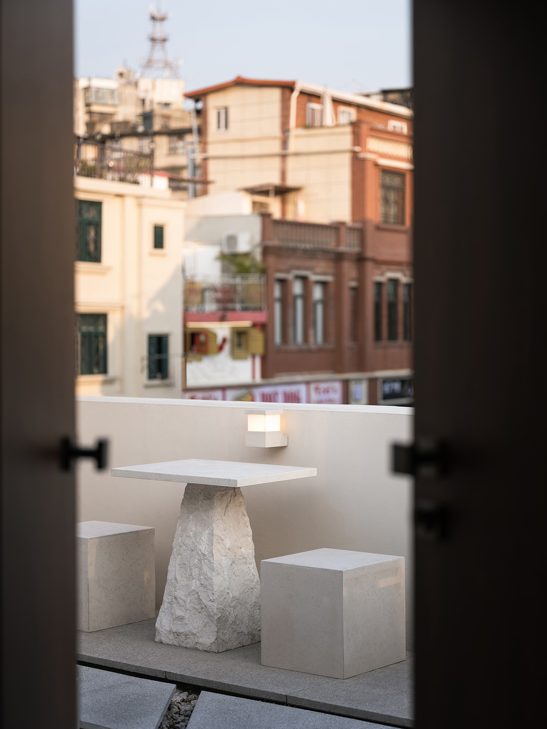 餐廳設計,餐廳設計案例,餐廳設計方案,快餐店設計,餐廳裝修,餐廳效果圖,街邊餐廳設計,餐廳改造,海港礁石—廈門kariFor餐廳,廈門,回應建築