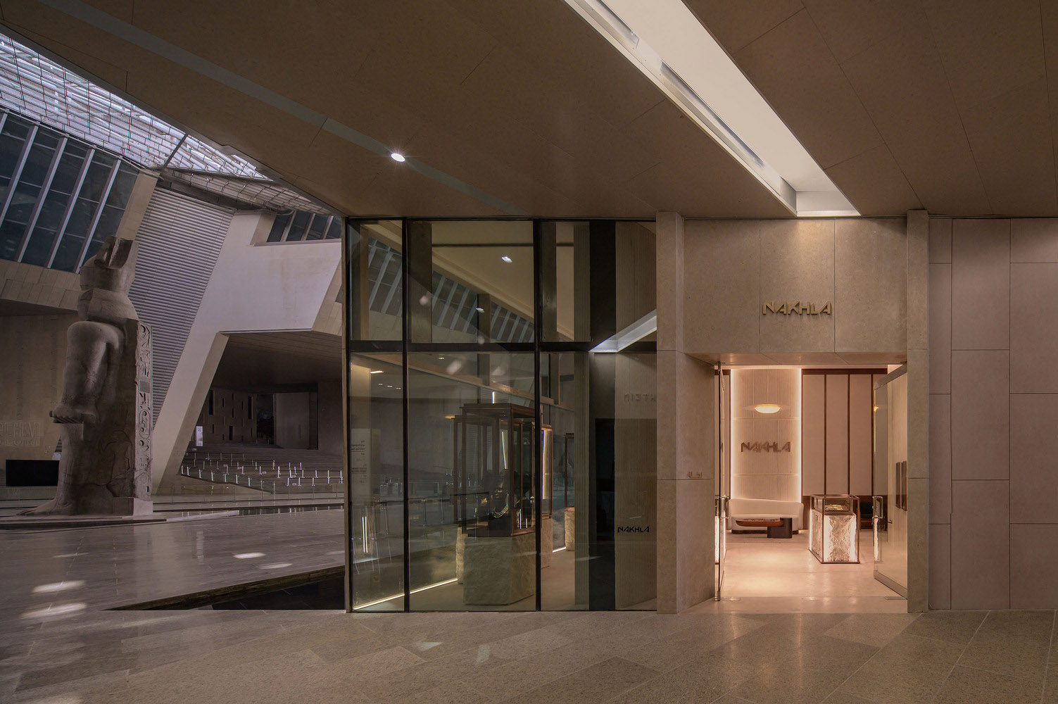 珠寶店設計,飾品店設計,珠寶店設計案例,珠寶店設計方案,商店設計,珠寶展廳設計,Yasmina Makram,埃及,卡夫納薩爾,品牌店設計,Yasmina Makram,Nakhla Brand Store,55㎡