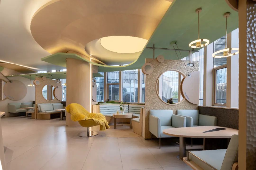 茶飲店設計,茶室設計,休閑茶飲店設計,餐廳設計,茶飲店設計案例,茶飲店設計方案,茶葉零售店設計,網紅茶飲店,創意茶飲店,商店設計,蘇州,小茶栽堂,OYTT Design