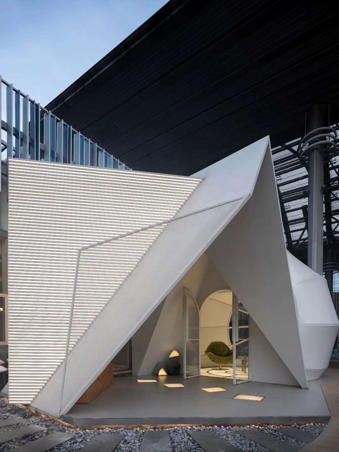 茶飲店設計,茶室設計,休閑茶飲店設計,餐廳設計,茶飲店設計案例,茶飲店設計方案,茶葉零售店設計,網紅茶飲店,創意茶飲店,商店設計,蘇州,小茶栽堂,OYTT Design