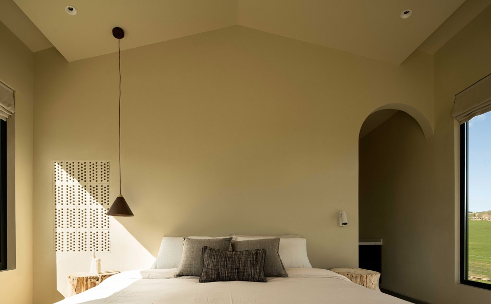 民宿設計,民宿改造設計,度假民宿設計,民宿設計案例,民宿設計方案,酒店設計,設計酒店,新疆伊犁,哈薩克自治州青空冀翼民宿,魔匠德克空間設計