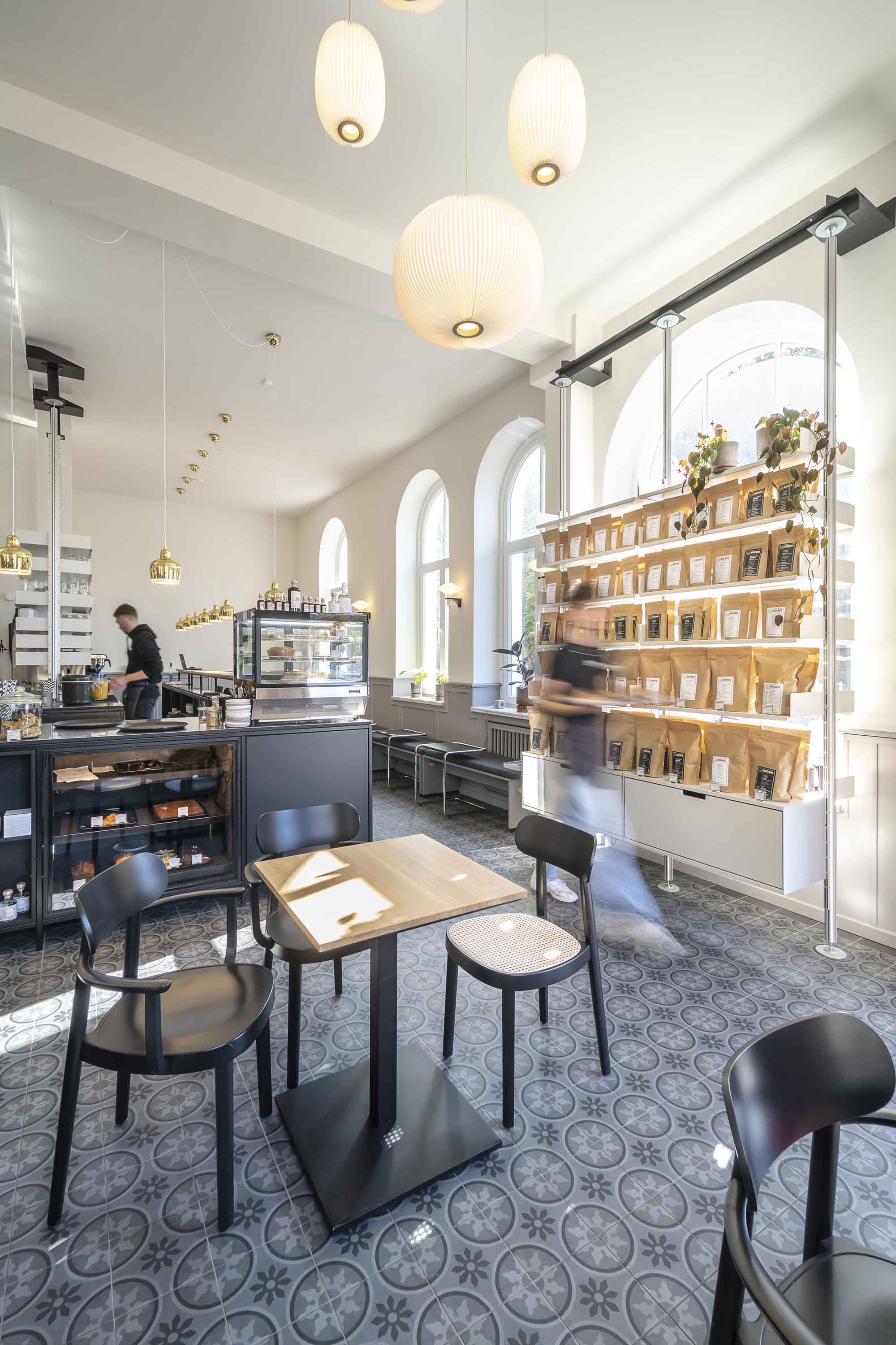 Fabian Holst,德國,咖啡廳設計方案,咖啡廳裝修,Café Herr Hase,咖啡店設計,烘焙工坊
