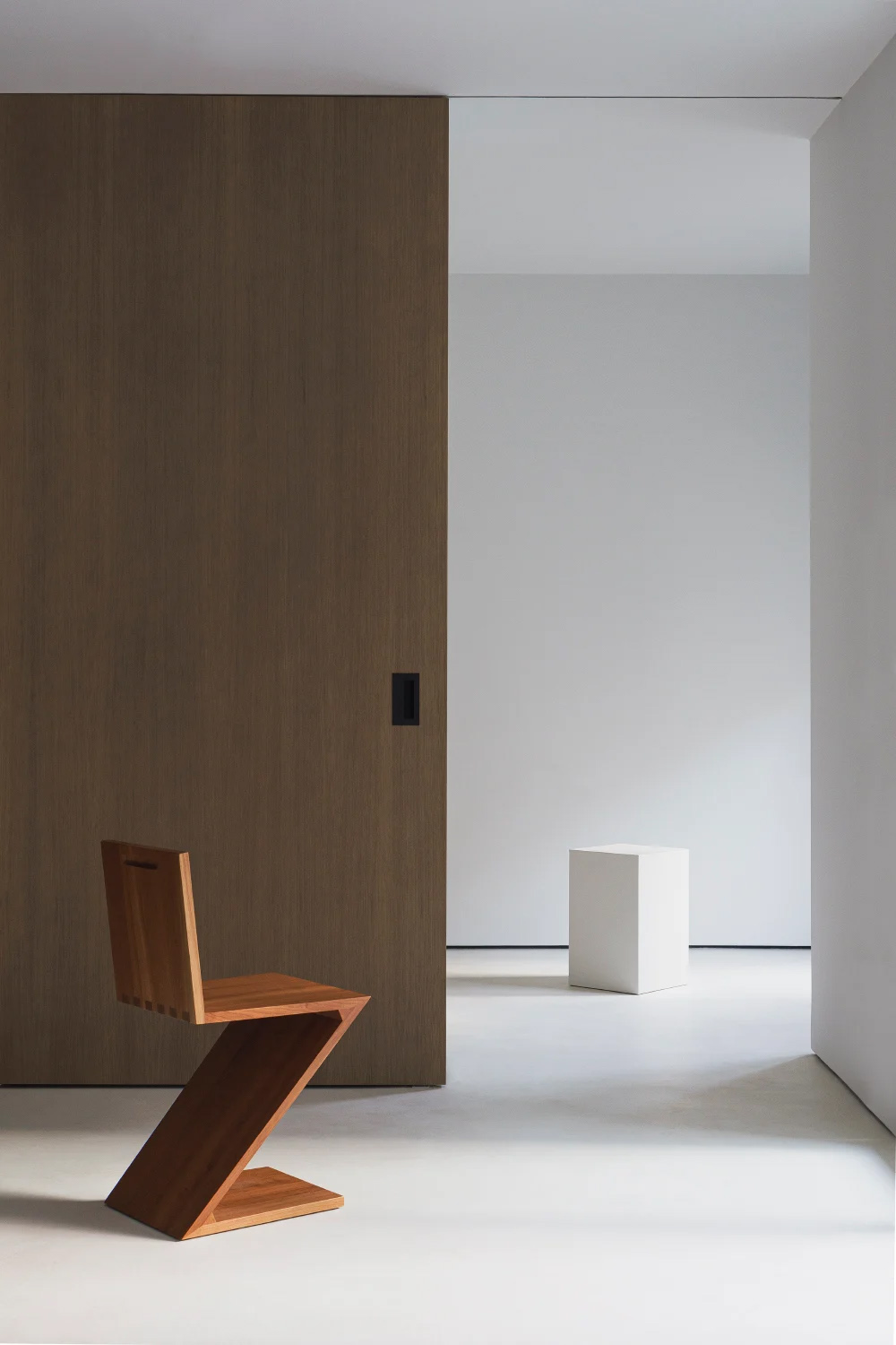 極簡公寓設計案例,公寓設計,極簡主義,國外極簡風格公寓設計,Deza Setien,馬德裏,原木色+白色,公寓設計方案,135㎡