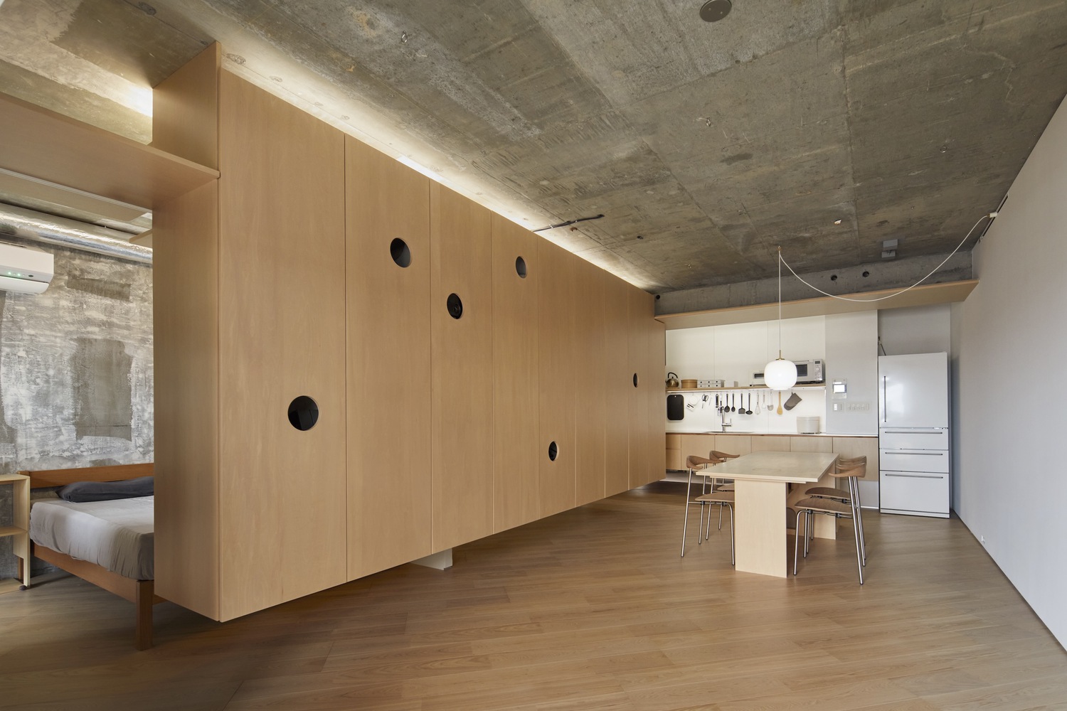 Hiroyasu Imai,公寓設計,公寓設計案例,65㎡,公寓改造,日本,鬆戶,公寓翻新改造,混凝土,原木色