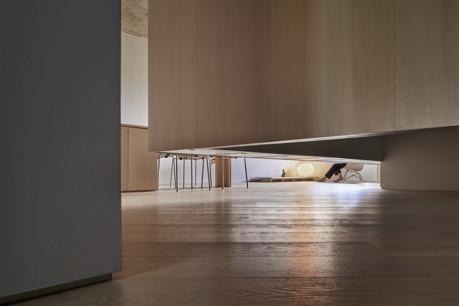 Hiroyasu Imai,公寓設計,公寓設計案例,65㎡,公寓改造,日本,鬆戶,公寓翻新改造,混凝土,原木色