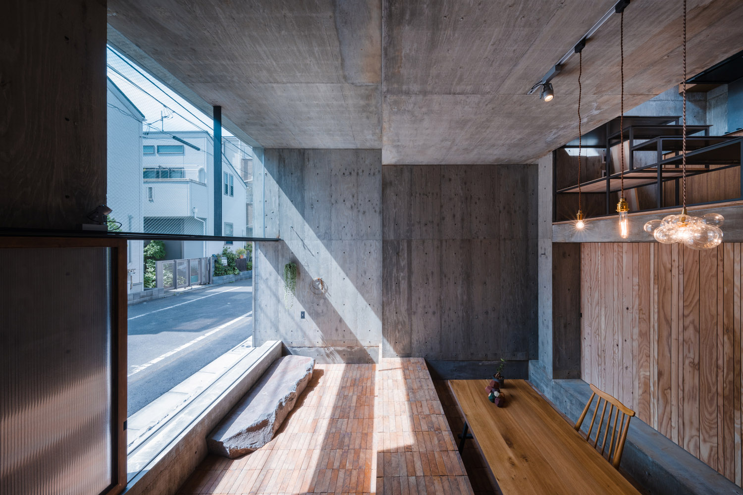 IGArchitects,住宅設計案例,住宅設計方案,野獸派風格,日本,混凝土,開放式設計