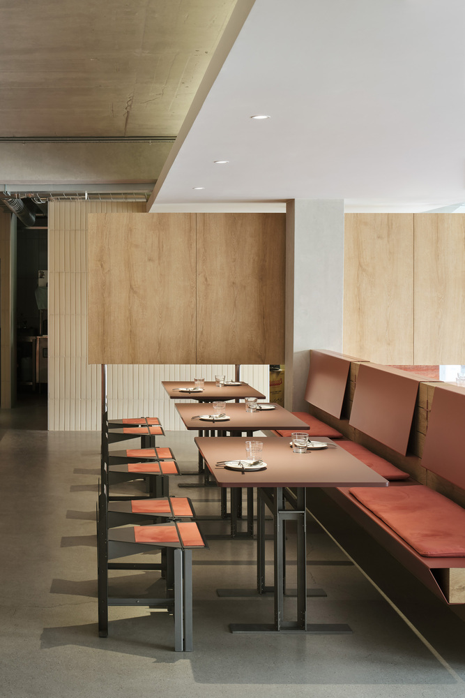 酒吧設計方案,酒吧裝修,休閑餐廳設計,Indiesalon,餐廳設計,酒吧,Slowyard BBQ 酒吧&餐廳,韓國,酒吧餐廳設計,首爾麻浦