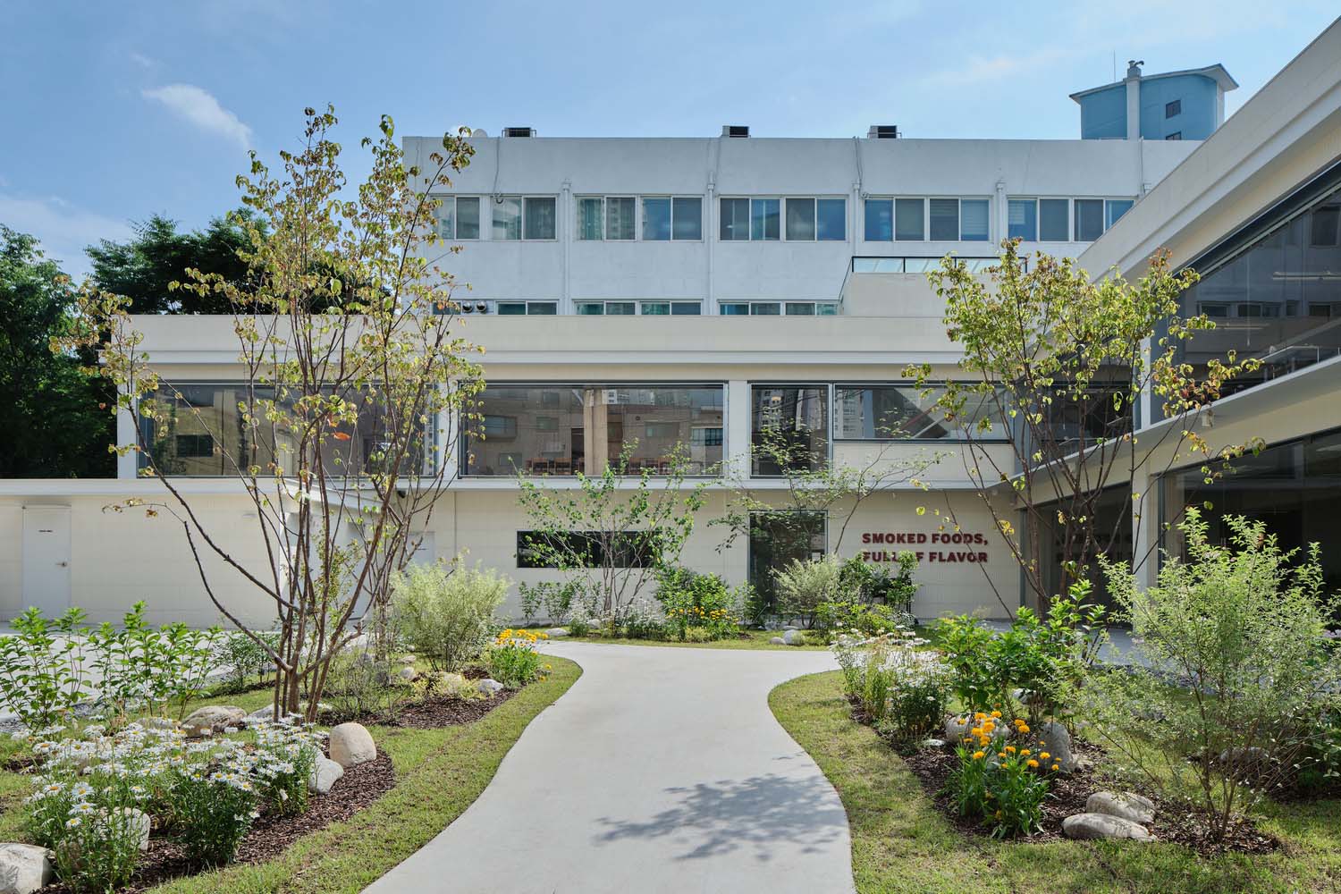 酒吧設計方案,酒吧裝修,休閑餐廳設計,Indiesalon,餐廳設計,酒吧,Slowyard BBQ 酒吧&餐廳,韓國,酒吧餐廳設計,首爾麻浦