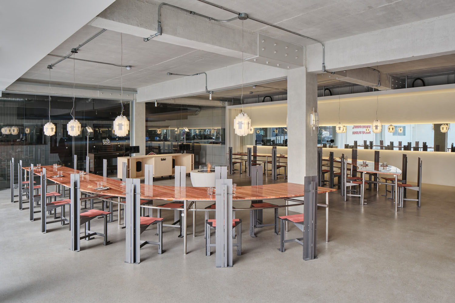 酒吧設計方案,酒吧裝修,休閑餐廳設計,Indiesalon,餐廳設計,酒吧,Slowyard BBQ 酒吧&餐廳,韓國,酒吧餐廳設計,首爾麻浦