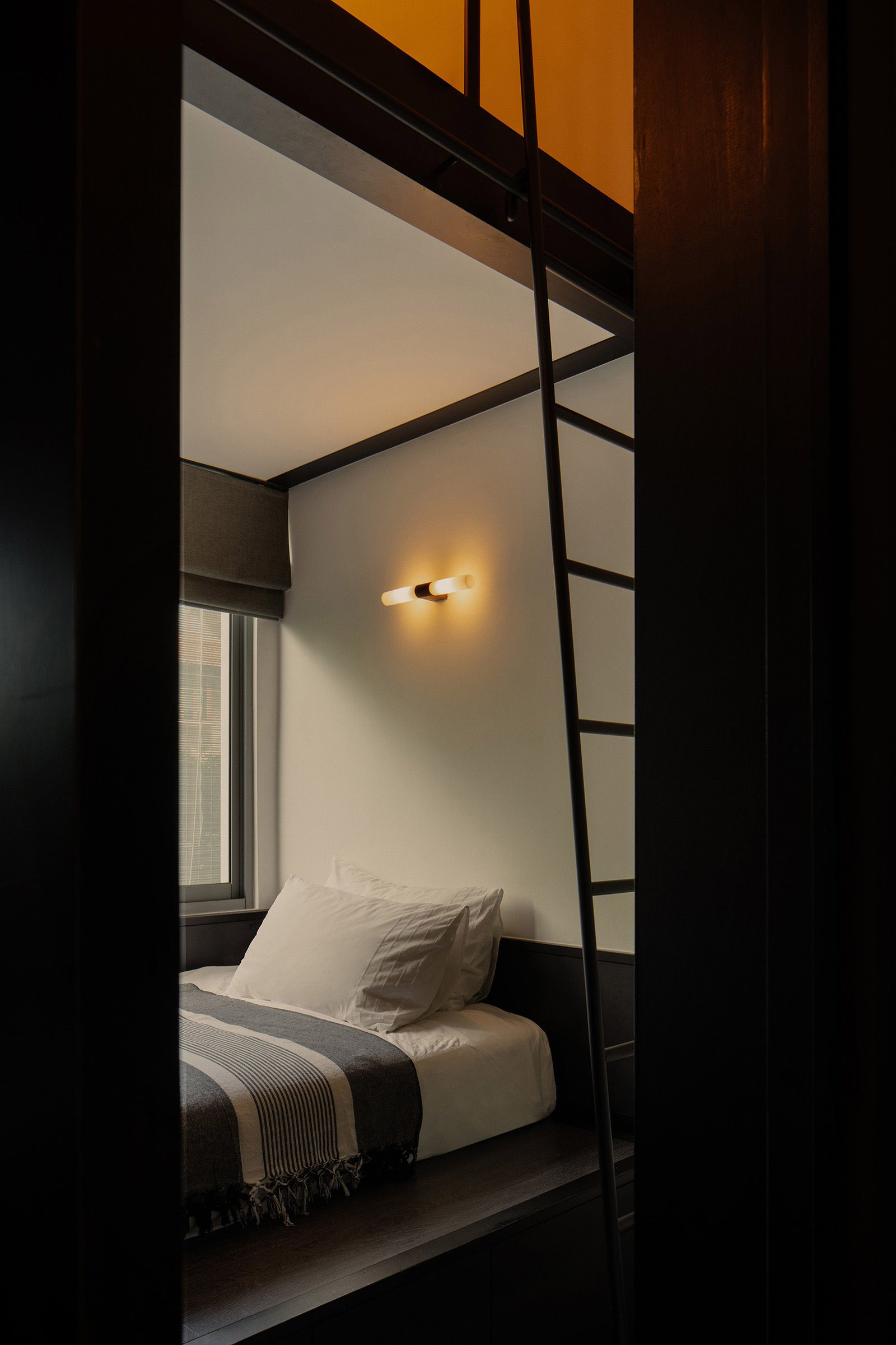 新加坡,New & Kawakami Architects,新加坡設計,住宅設計案例,住宅設計方案,舊房翻新,住宅改造,現代風格住宅設計,95㎡,家裝設計