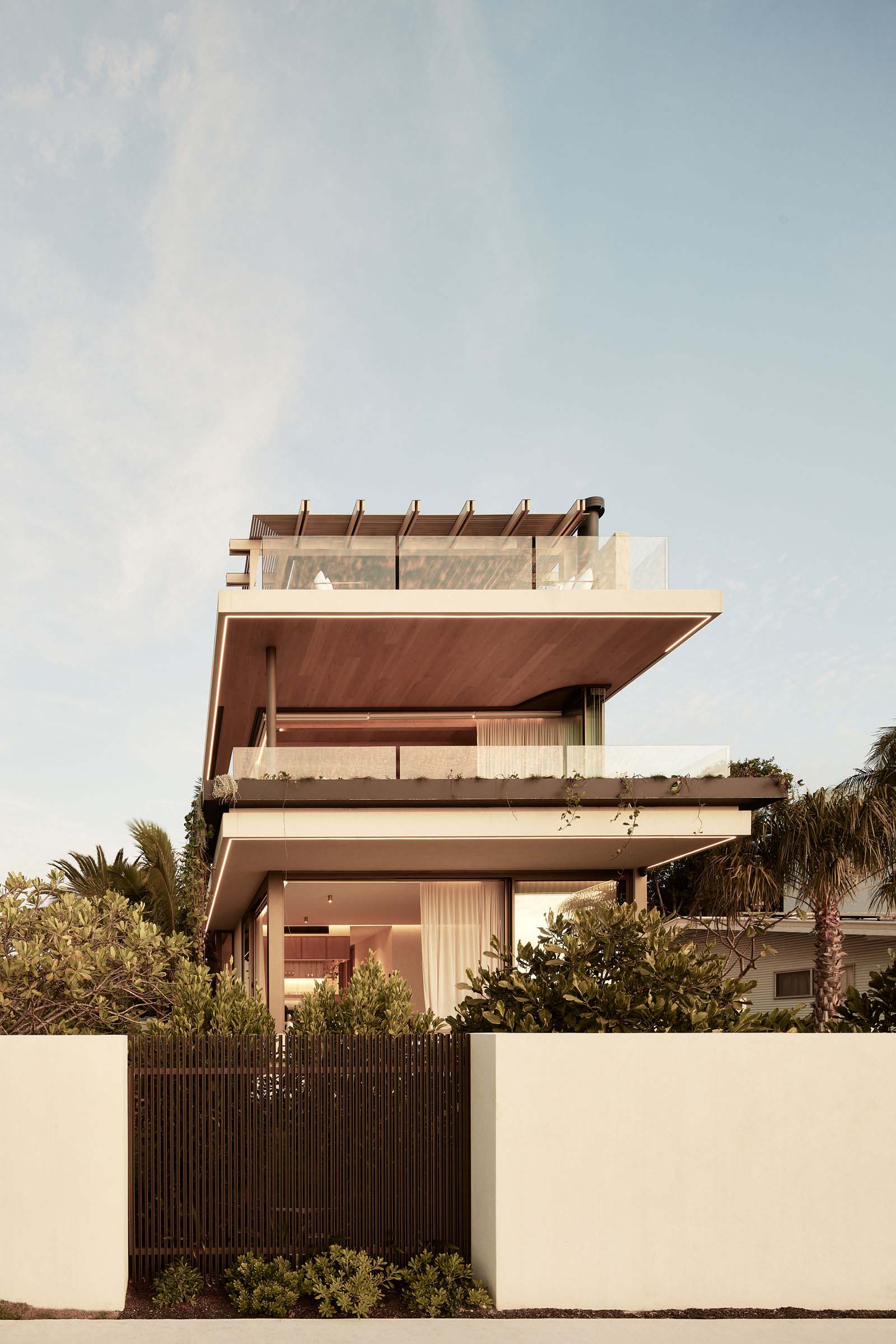 Paul Clout Design,別墅設計案例,別墅設計方案,海景別墅,澳大利亞,微水泥,暖色調