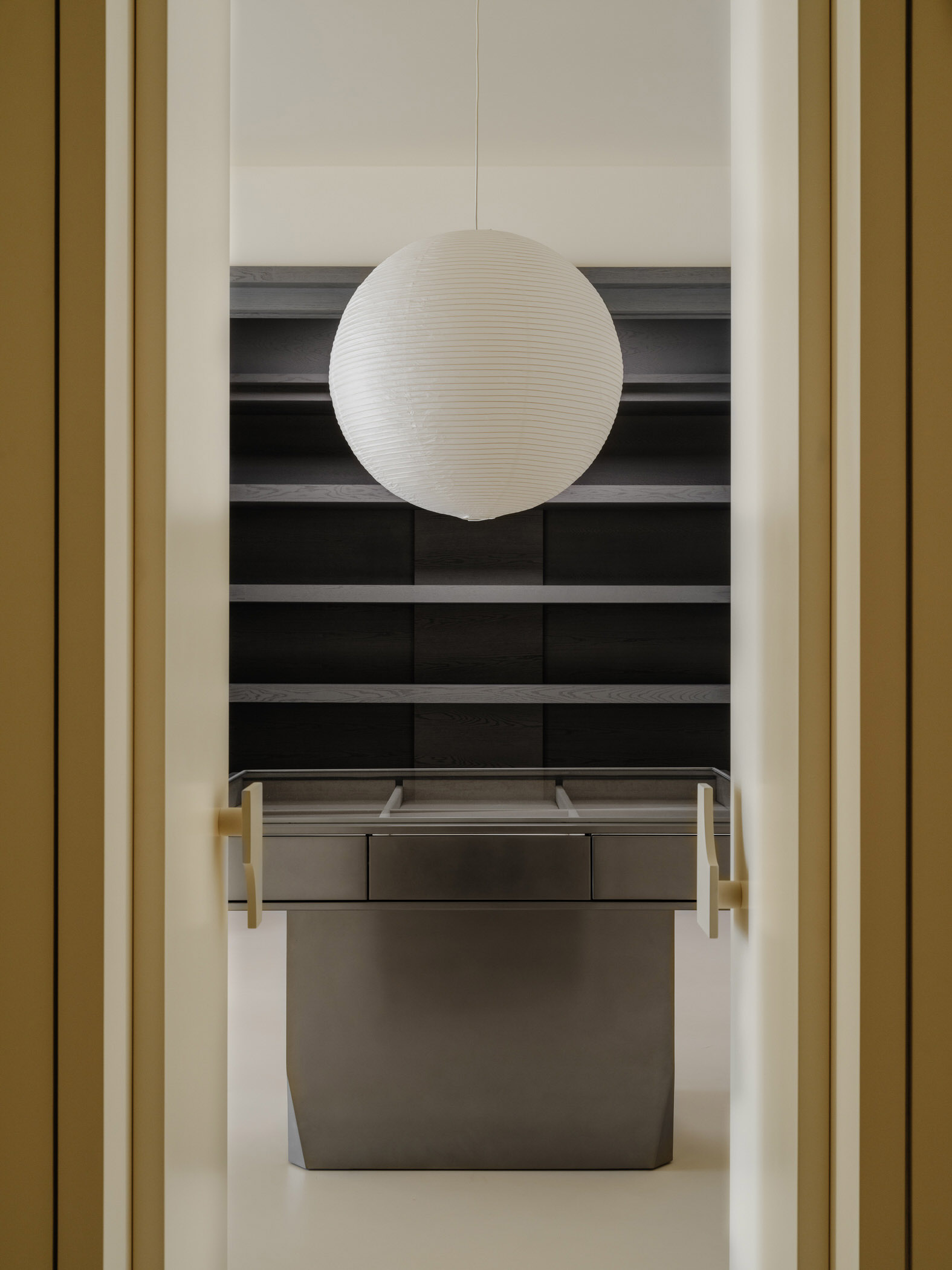 商店設計,零售店設計,集合店設計,Polina Ditsman,概念店設計,品牌零售店設計,零售店設計案例,零售店設計方案,俄羅斯,莫斯科,奶油色