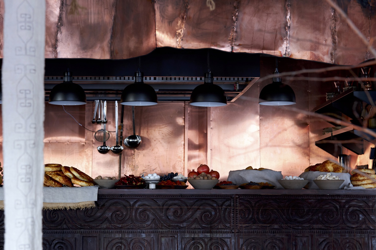 餐廳設計,餐廳設計案例,餐廳設計方案,主題餐廳設計,New Almaty Architects Workshop,餐廳裝修,餐廳效果圖,休閑餐廳設計,DUNIE,哈薩克斯坦,350㎡