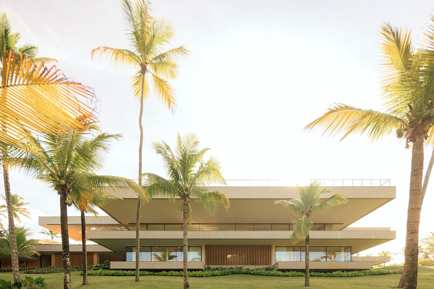 Saraiva e Associados,別墅設計案例,別墅設計方案,開放式別墅,巴西,海景別墅,景觀別墅,原木色