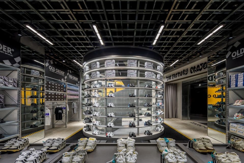 商店設計,零售店設計,集合店設計,國潮集合店設計,概念店設計,服飾零售店設計,零售店設計案例,零售店設計方案,成都,國潮品牌集合店OHOUS,永創設計