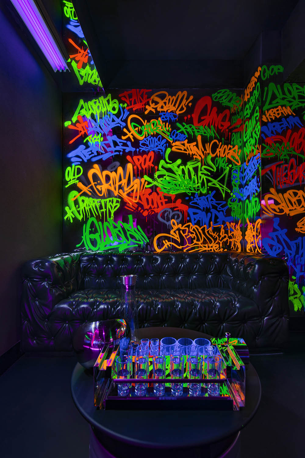 酒吧設計,夜店設計,酒吧設計案例,酒吧設計方案,酒吧裝修,酒吧效果圖,鄭州,宇宙俱樂部Club Globos,SALONE DEL SALON得德設計