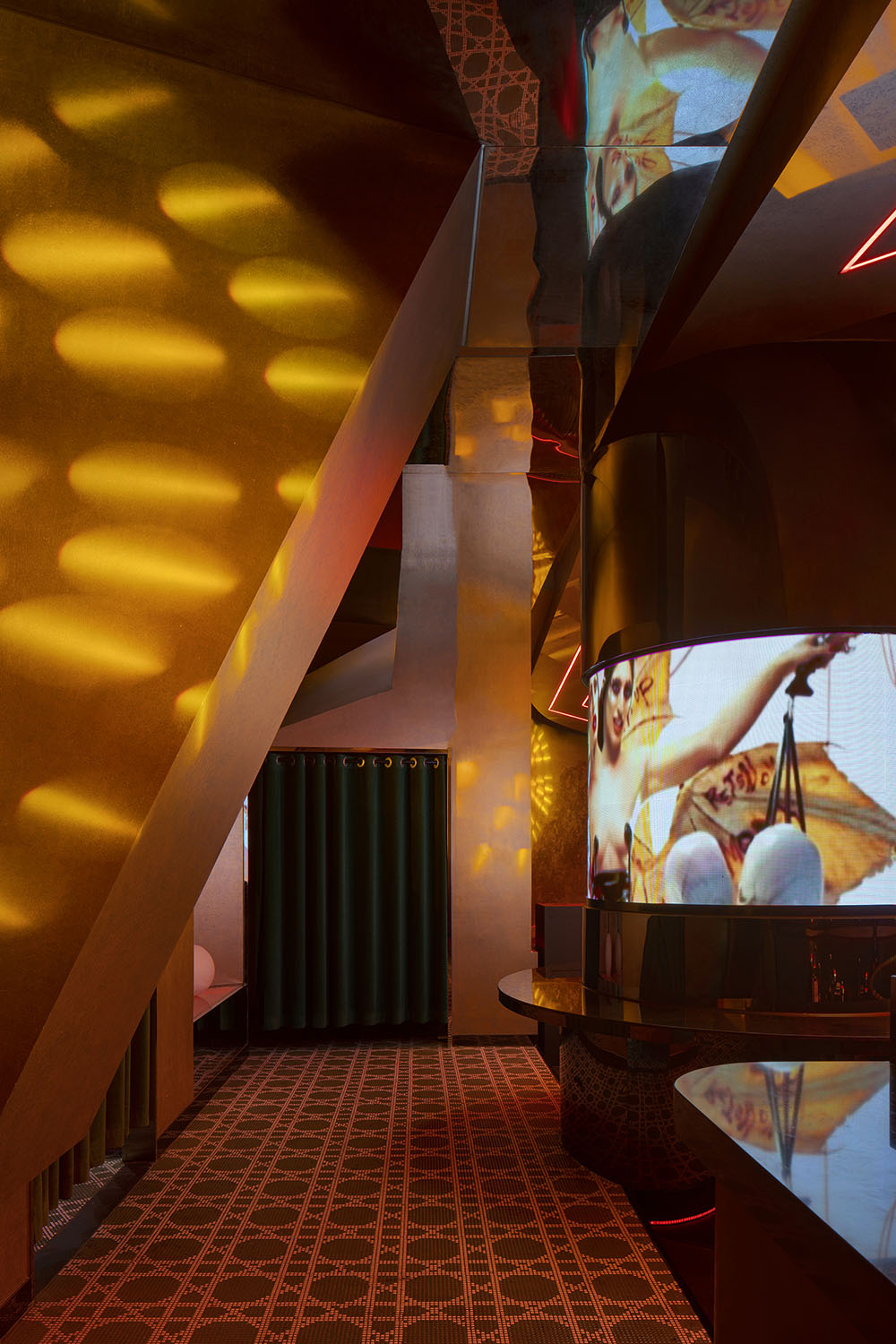 酒吧設計,夜店設計,酒吧設計案例,酒吧設計方案,酒吧裝修,酒吧效果圖,鄭州,宇宙俱樂部Club Globos,SALONE DEL SALON得德設計