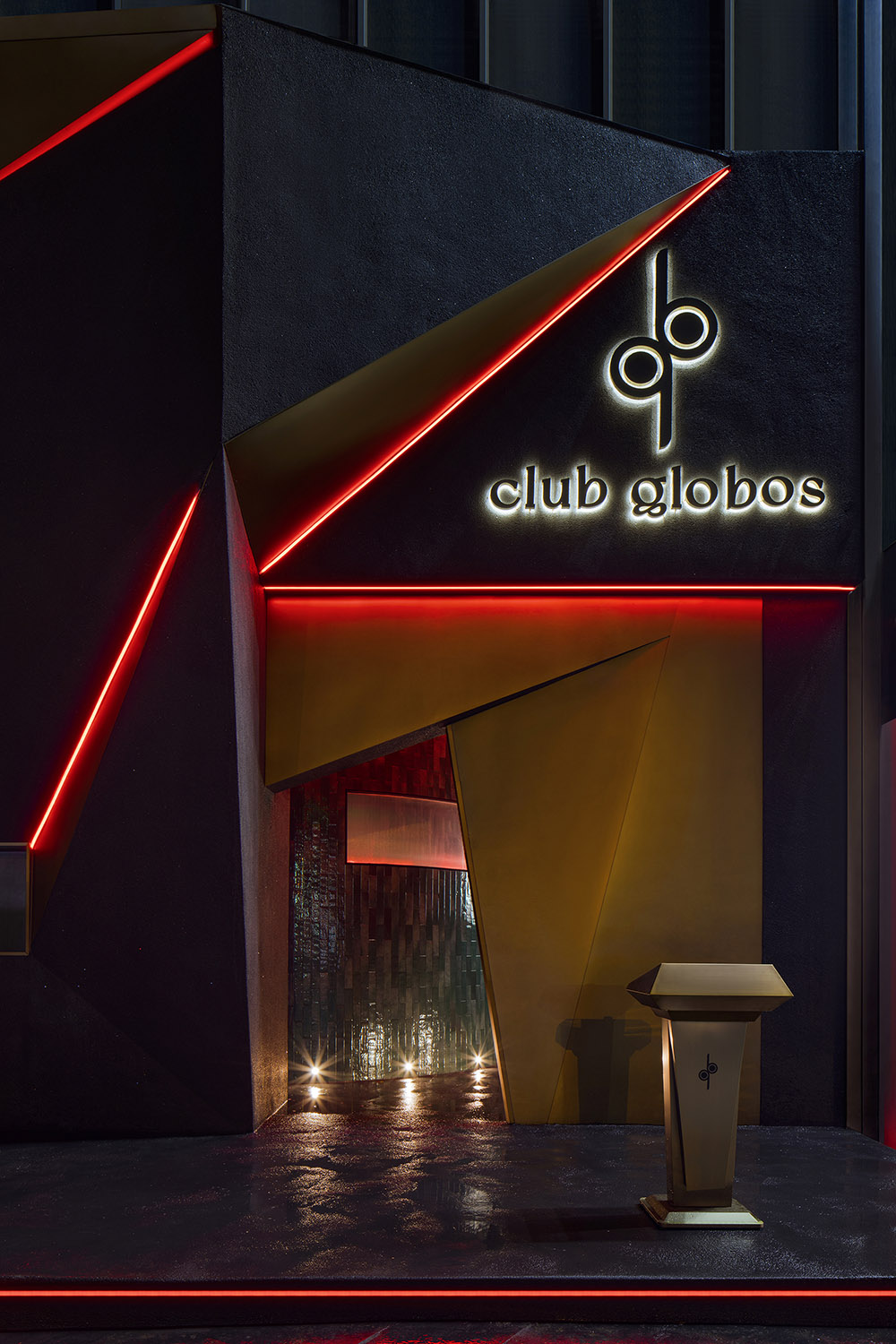 酒吧設計,夜店設計,酒吧設計案例,酒吧設計方案,酒吧裝修,酒吧效果圖,鄭州,宇宙俱樂部Club Globos,SALONE DEL SALON得德設計