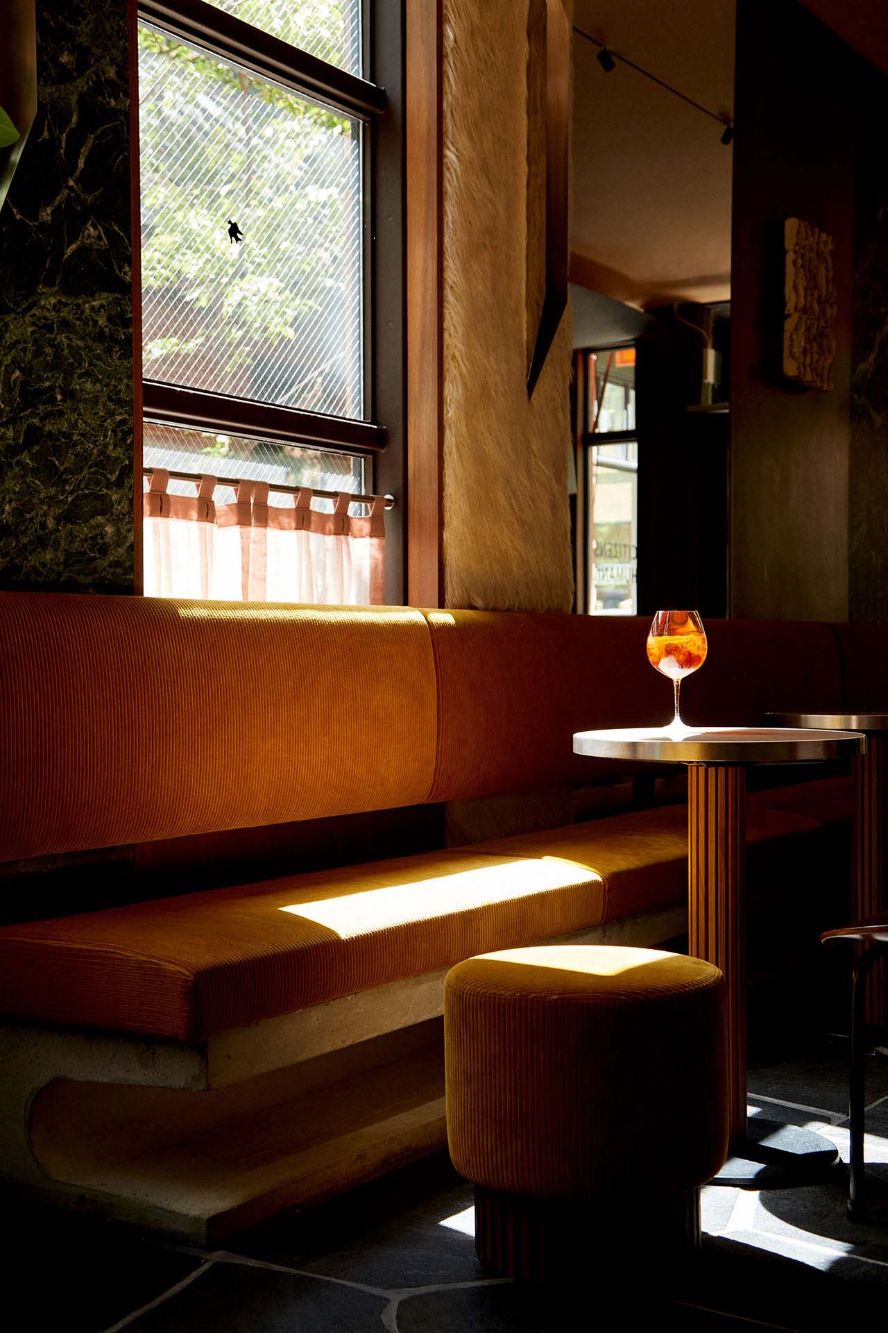 咖啡廳設計方案,咖啡廳裝修,休閑餐廳設計,Giampiero Tagliaferri,餐廳設計,酒吧,Sant Ambroeus餐廳,美國,酒吧餐廳設計