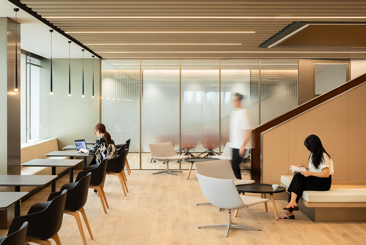 辦公室設計,辦公室設計案例,辦公室設計方案,辦公室裝修,現代風格辦公室設計,開放式辦公室設計,上海,環球金融中心華寶基金辦公室,FTA建築設計