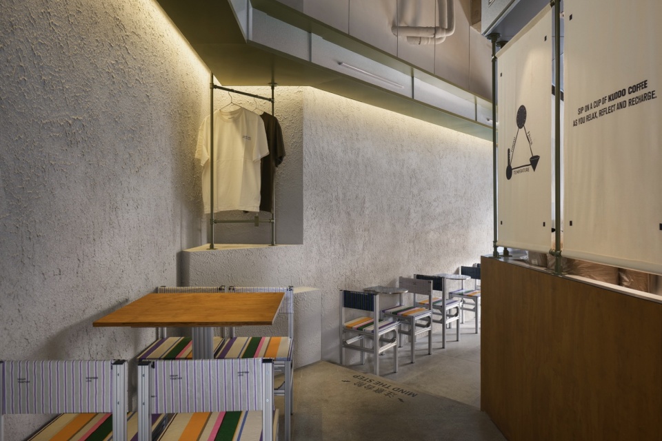 社區咖啡店設計,咖啡店設計,咖啡店設計案例,咖啡店設計方案,茶飲店設計,小咖啡店設計,KUDDO coffee,上海,KUDDO咖啡鴻壽坊店,敘室設計