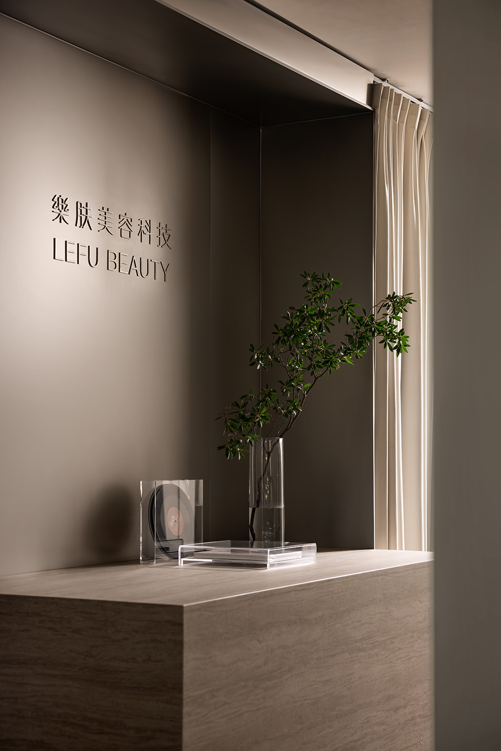 美容店設計,美容院設計,醫美空間設計,美容工作室設計,醫療美容診所設計,美容院設計方案,美容院設計案例,深圳,LEFU科技美容工作室,KAIPAI凱派設計