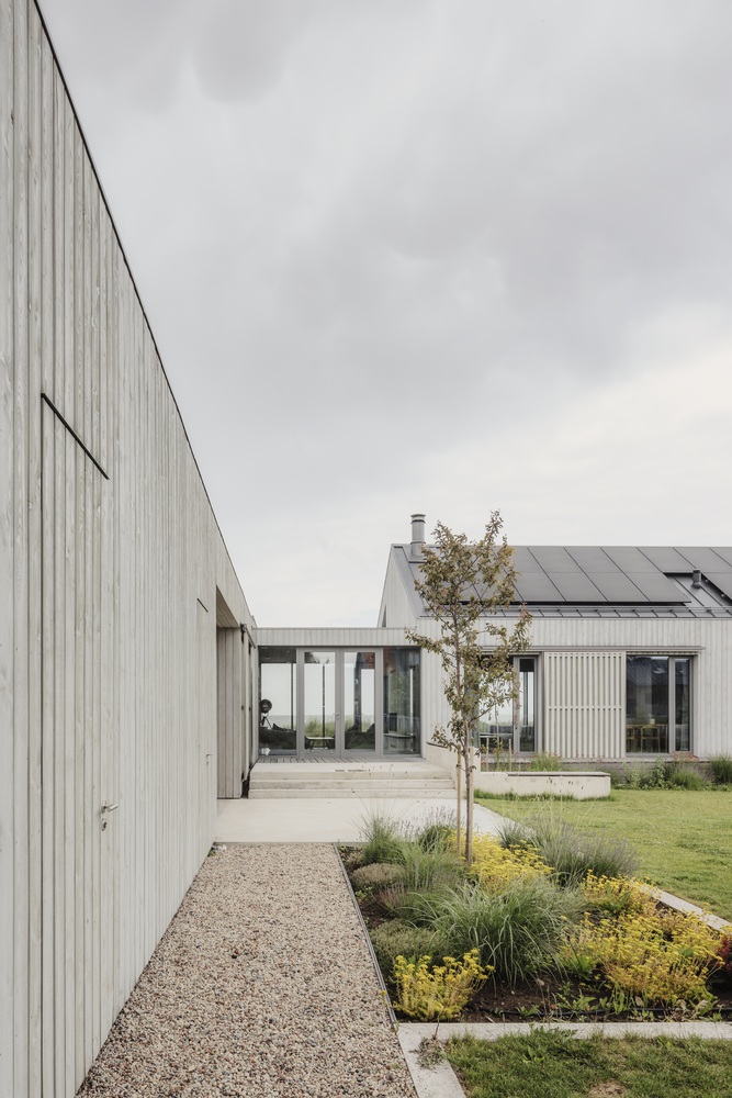 OAD,別墅設計案例,別墅設計方案,拉脫維亞,海景別墅,原木色,275㎡