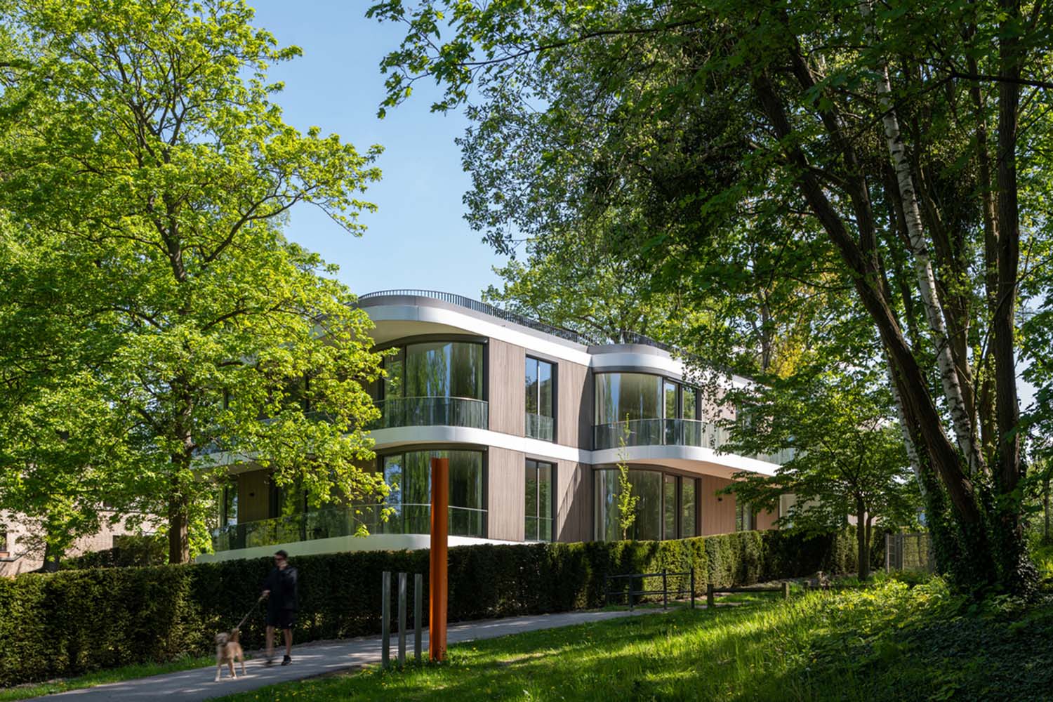 Tchoban Voss Architekten,公寓設計案例,公寓設計方案,曲線美學,德國,湖景公寓,柏林
