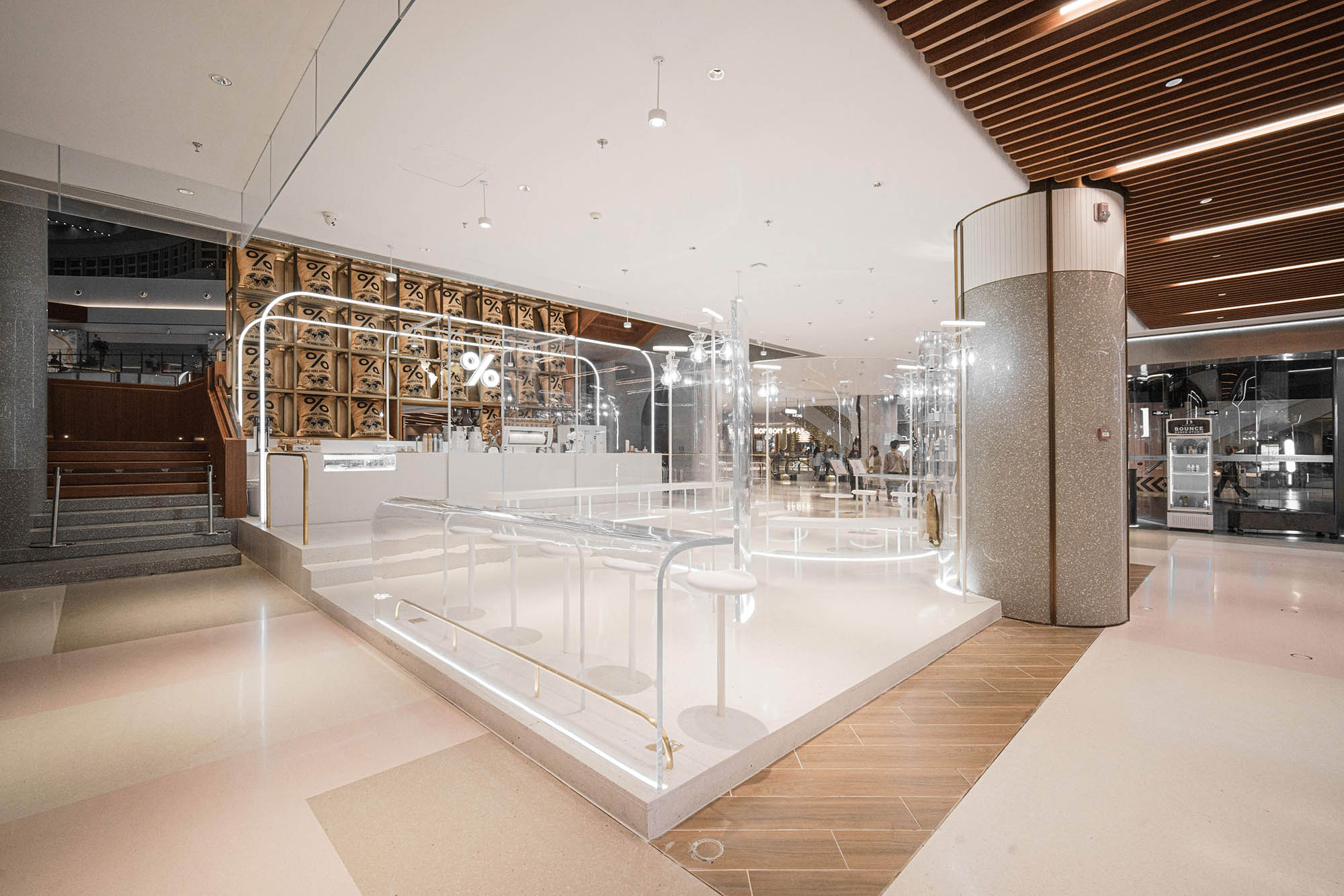 NKAA Studio,咖啡廳設計,%Arabica,上海,阿拉比卡咖啡,上海新天地,咖啡店設計