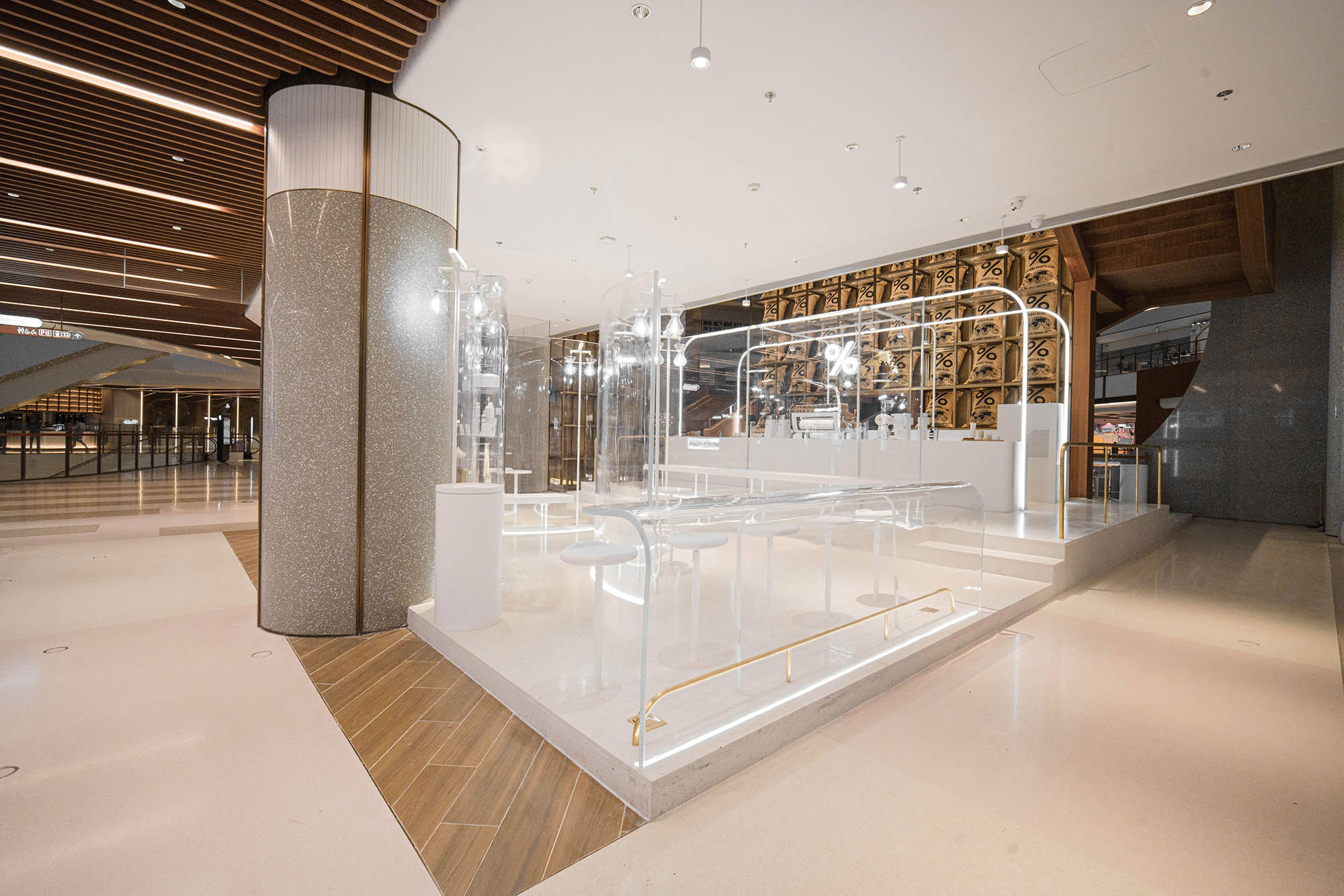 NKAA Studio,咖啡廳設計,%Arabica,上海,阿拉比卡咖啡,上海新天地,咖啡店設計