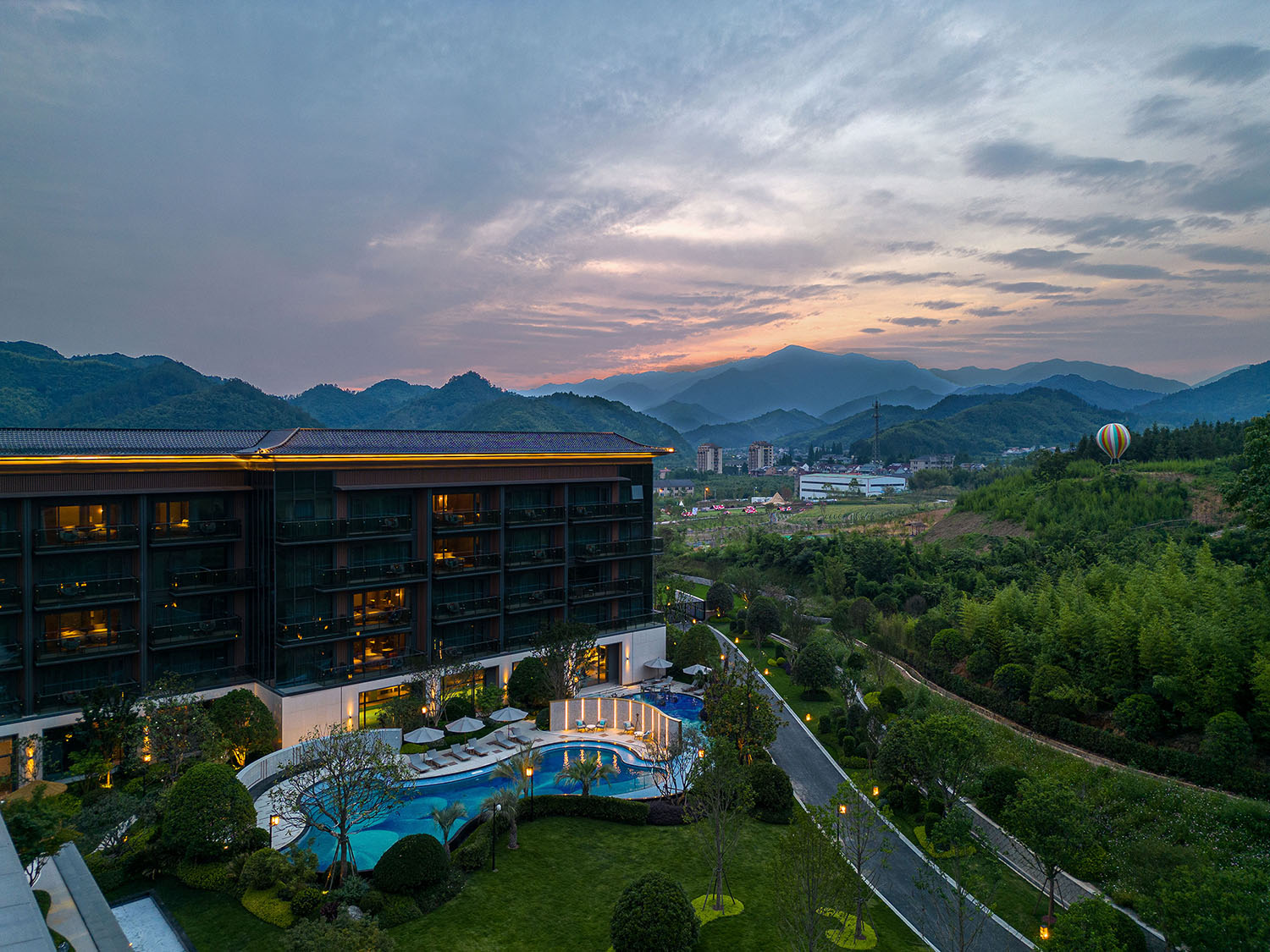 精品酒店,度假酒店,酒店設計案例,度假酒店設計方案,設計酒店,酒店設計,杭州,天目山英迪格酒店,AVAD範可薩設計