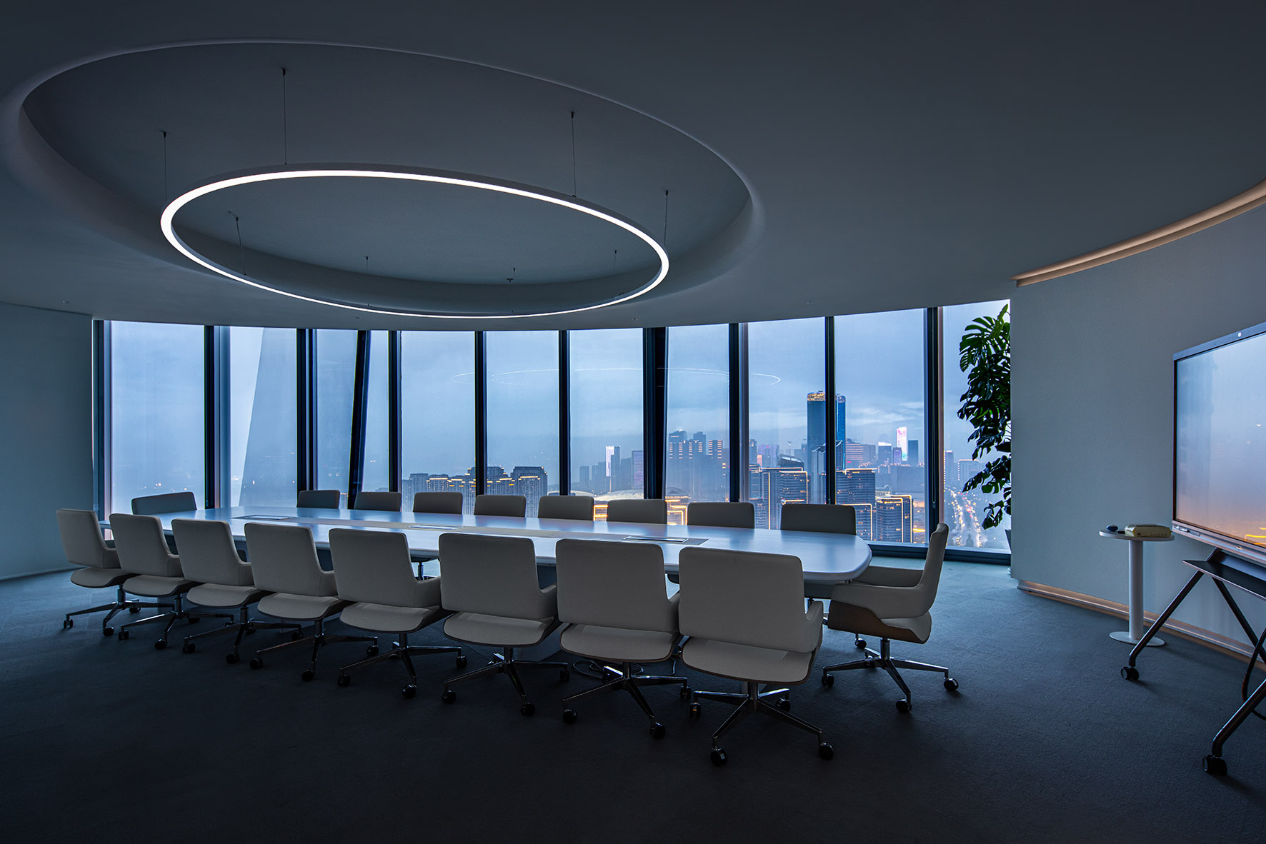 辦公室設計,媒體公司辦公室設計,直播辦公室設計,辦公室設計案例,辦公室設計方案,開放式辦公室設計,杭州,英明向太直播辦公室,杭州時上建築空間設計事務所,沈墨