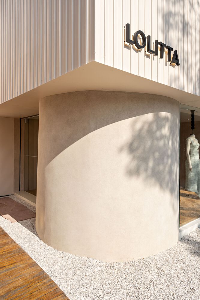 零售店設計,服裝零售店設計,服裝店設計,AR Arquitetos,女裝店設計案例,Lolitta Store,巴西,極簡主義,315㎡