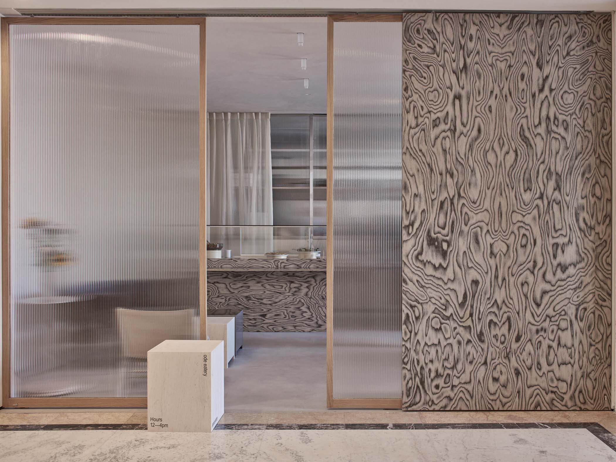 咖啡店設計,咖啡店設計案例,咖啡店設計方案,Fortytwelve,科威特,咖啡店裝修