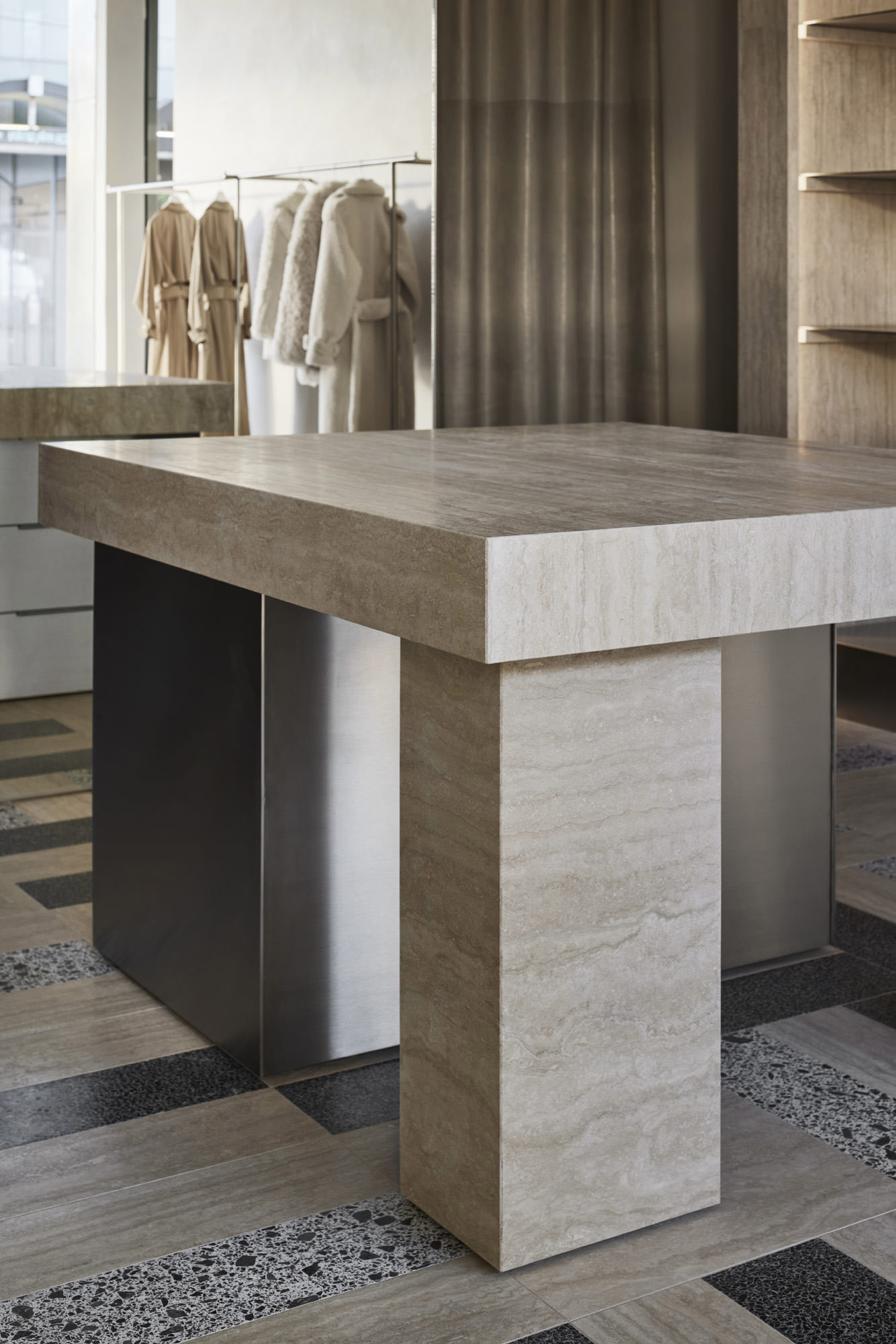 零售店設計,服裝零售店設計,服裝店設計,Studio Tate,女裝店設計案例,墨爾本,ENA PELLY,極簡主義