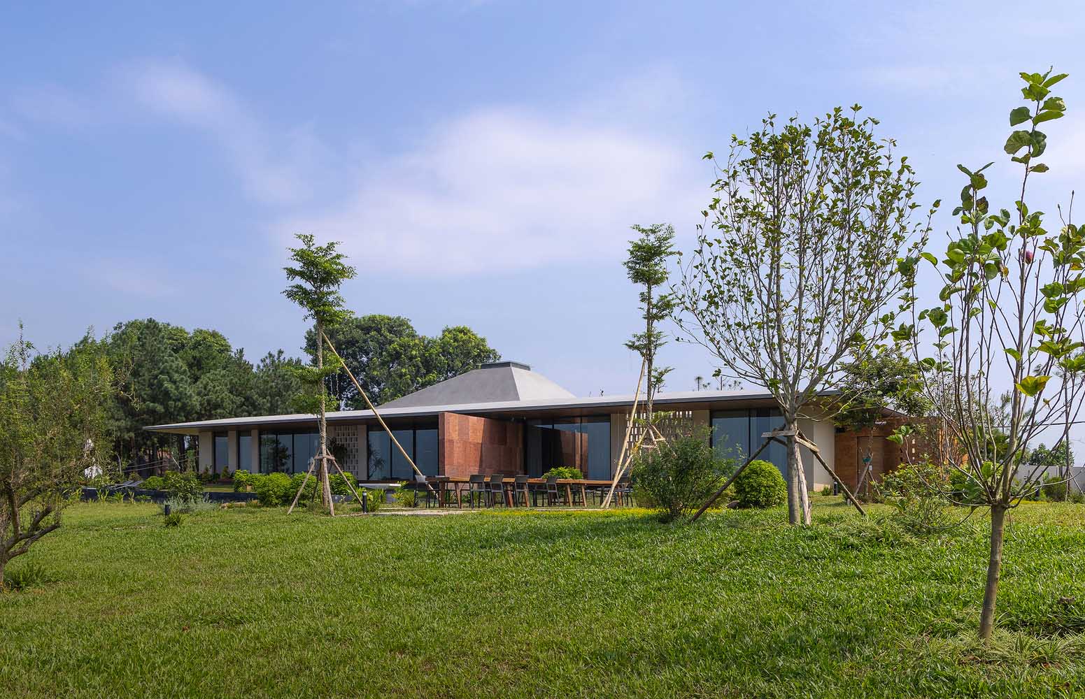 APDI,別墅設計案例,別墅設計方案,湖景別墅,越南,國外別墅設計