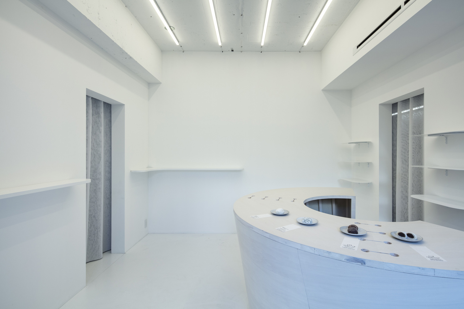 日本,東京,糖果店設計案例,SPEC,東京,零售店設計,極簡主義