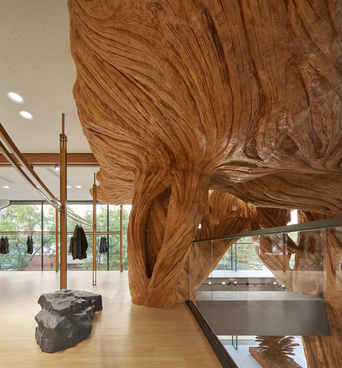 服裝店設計,零售店設計,戶外服裝零售店,服裝店設計案例,ARC'TERYX始祖鳥,始祖鳥北京店致敬溫哥華文化脈絡,尚洋藝術,北京