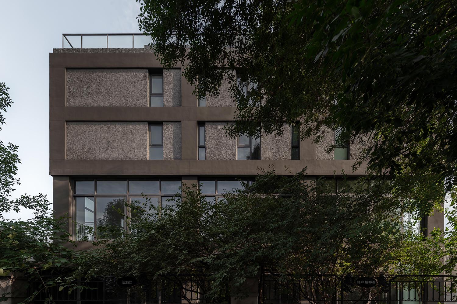 建築改造,外立麵設計,酒店式公寓設計,公寓設計,酒店改造,酒店裝修,北京,胡同大樓改造更新,AIM愷慕建築設計