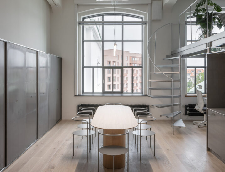 Kuklica Smerek architekti | 195㎡,斯洛伐克BKII工業風格辦公室