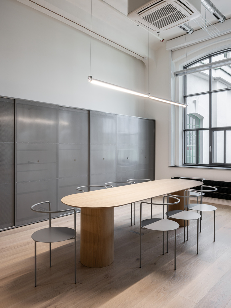 Kuklica Smerek architekti,辦公室設計案例,極簡主義辦公室,工業風格辦公室,195㎡,建築改造,舊工廠改造