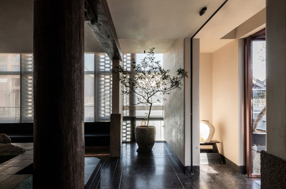 高檔餐廳設計,湘菜餐廳設計,休閑餐廳設計,餐廳設計,餐廳設計案例,餐廳設計方案,餐廳裝修,主題餐廳設計,北京,楚令尹北京坊店,無之設計