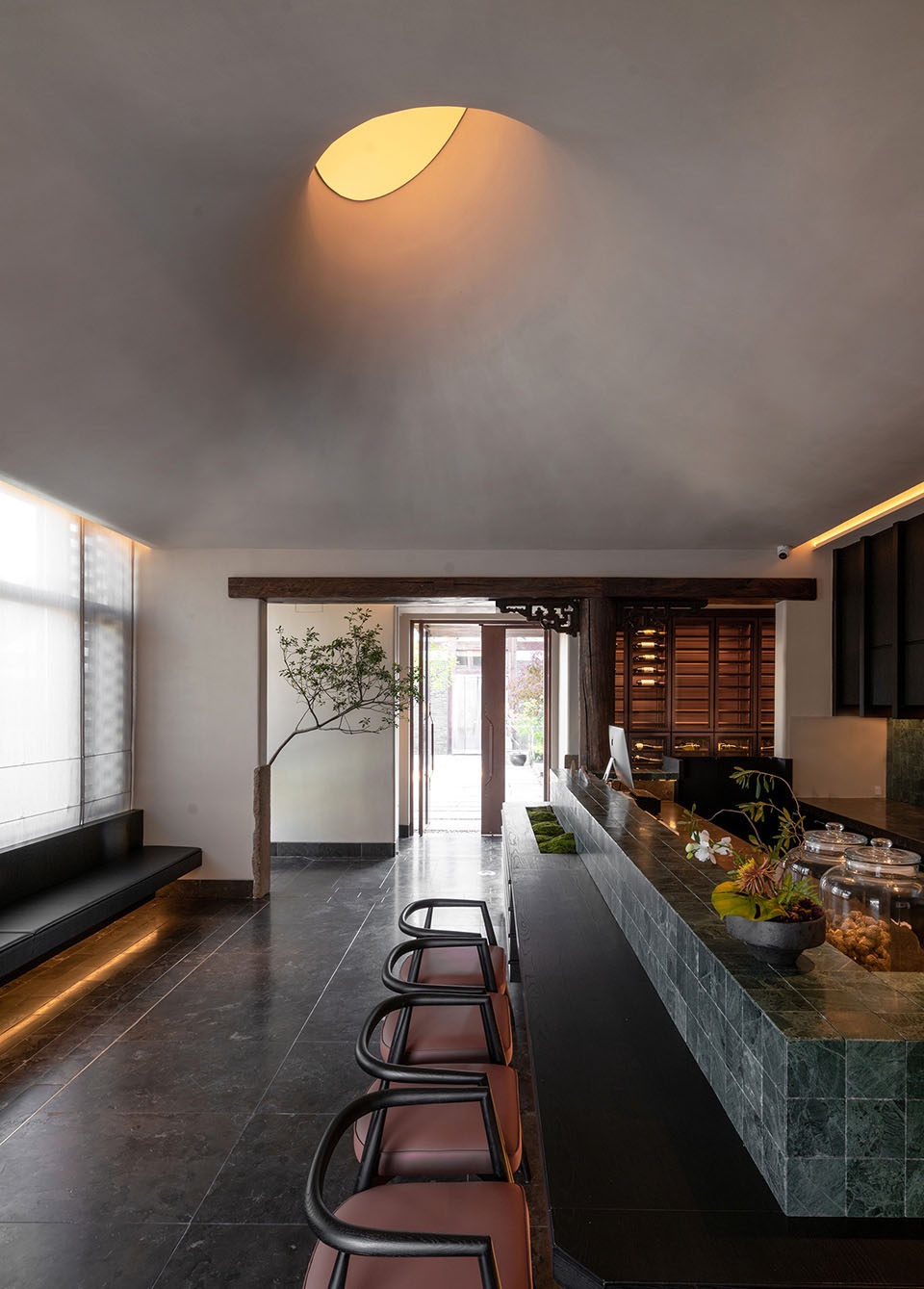 高檔餐廳設計,湘菜餐廳設計,休閑餐廳設計,餐廳設計,餐廳設計案例,餐廳設計方案,餐廳裝修,主題餐廳設計,北京,楚令尹北京坊店,無之設計