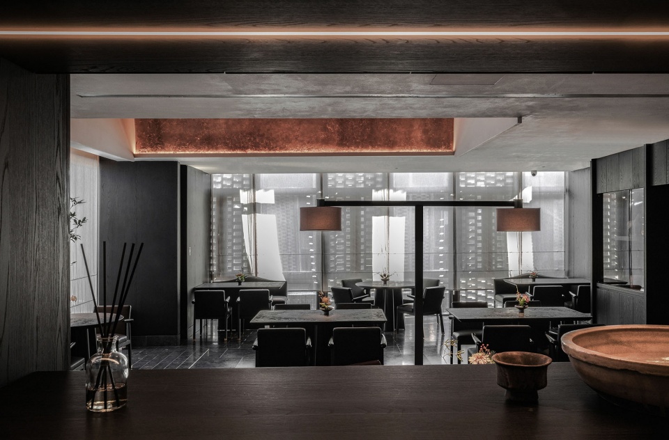 高檔餐廳設計,湘菜餐廳設計,休閑餐廳設計,餐廳設計,餐廳設計案例,餐廳設計方案,餐廳裝修,主題餐廳設計,北京,楚令尹北京坊店,無之設計